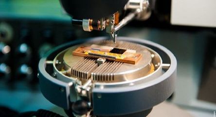 新材料突破 俄科學家研發出革命性電子專用材料，助力設備微型化與高速化